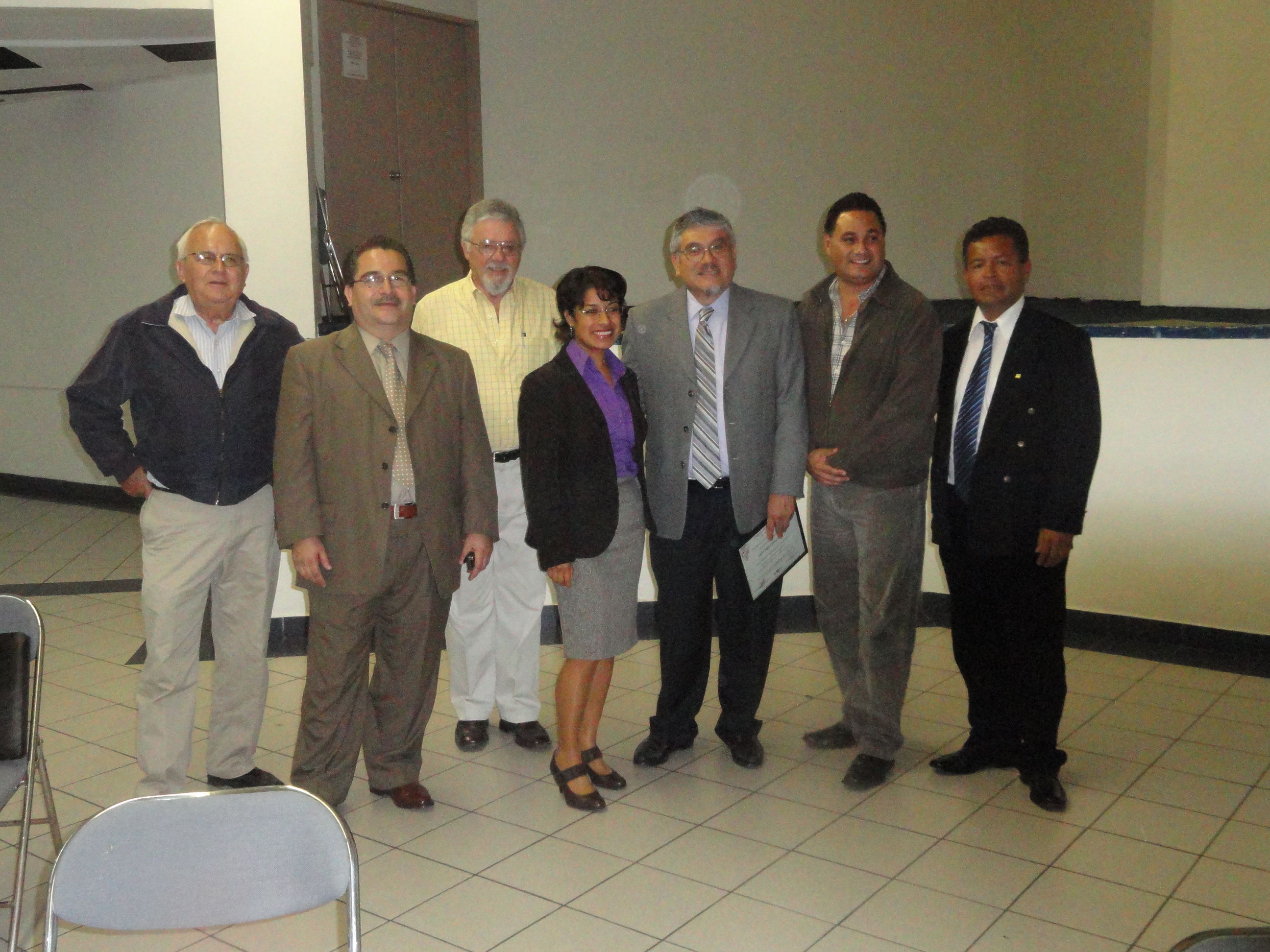 En la presentacin del dia 1 de junio de 2011 en el Colegio de Ingenieros Civiles de Tijuana. 